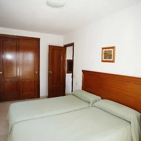 Gemelos Iv Отель 2*